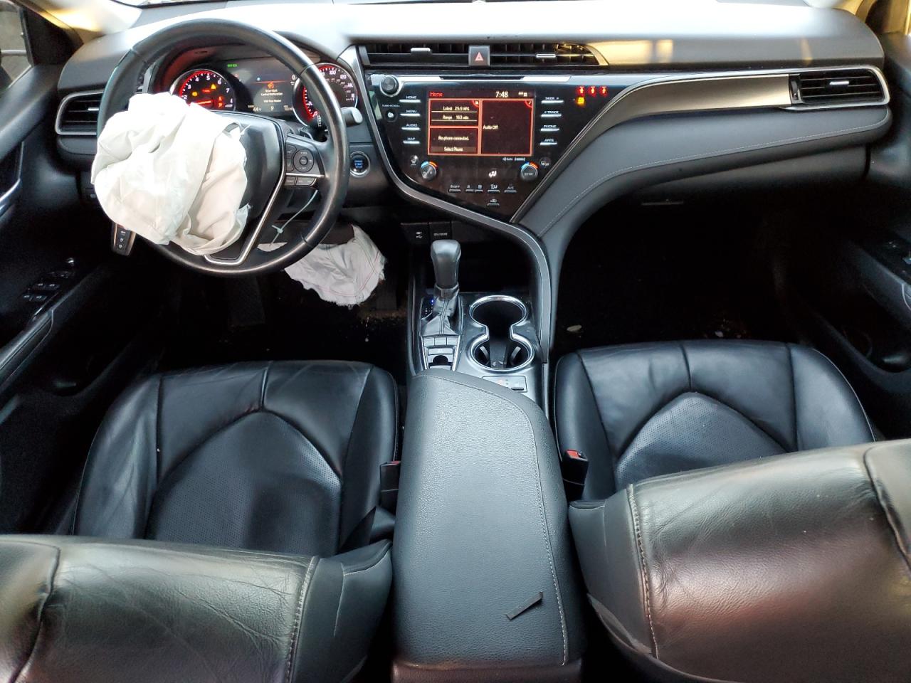 2019 Toyota Camry VIN 4T1B61HK3KU227757 Copart auction photo, front end / minor dent/scratches damage thumbnail 8