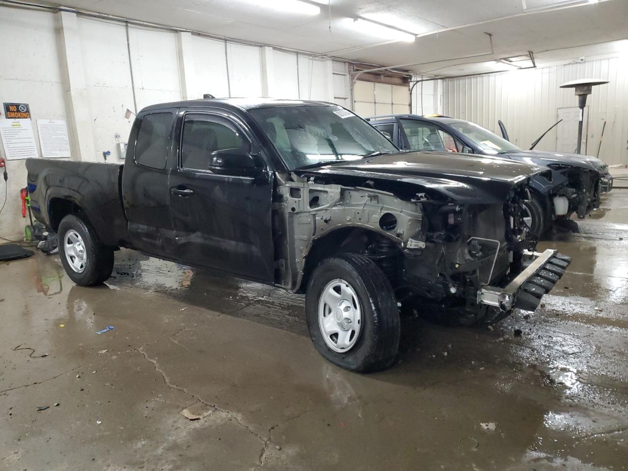 2022 Toyota Tacoma VIN 3TYSX5EN0NT013216 Copart auction photo, side / front end damage thumbnail 4