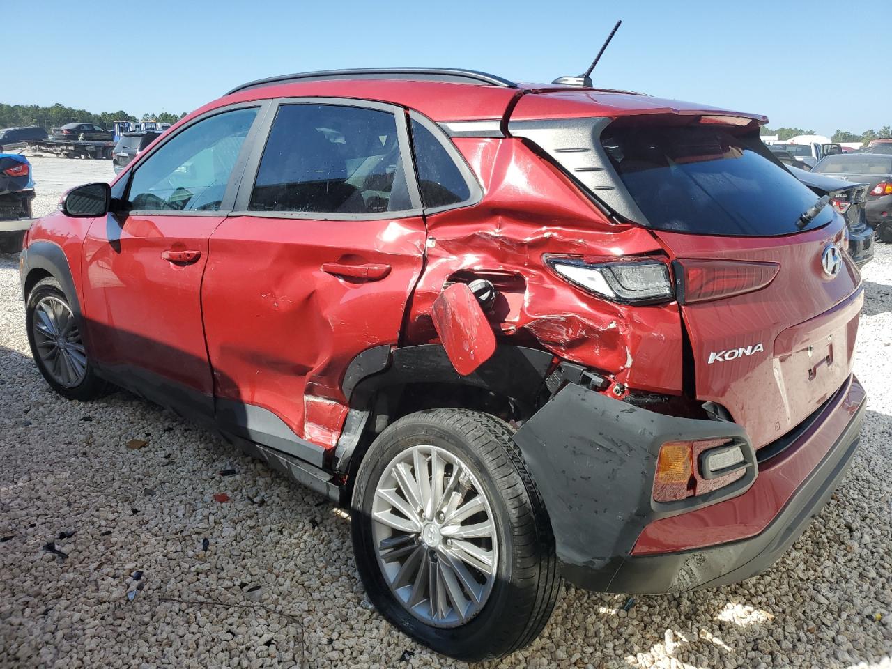 2020 Hyundai Kona VIN KM8K2CAAXLU487079 Copart auction photo, side / rear end damage thumbnail 2