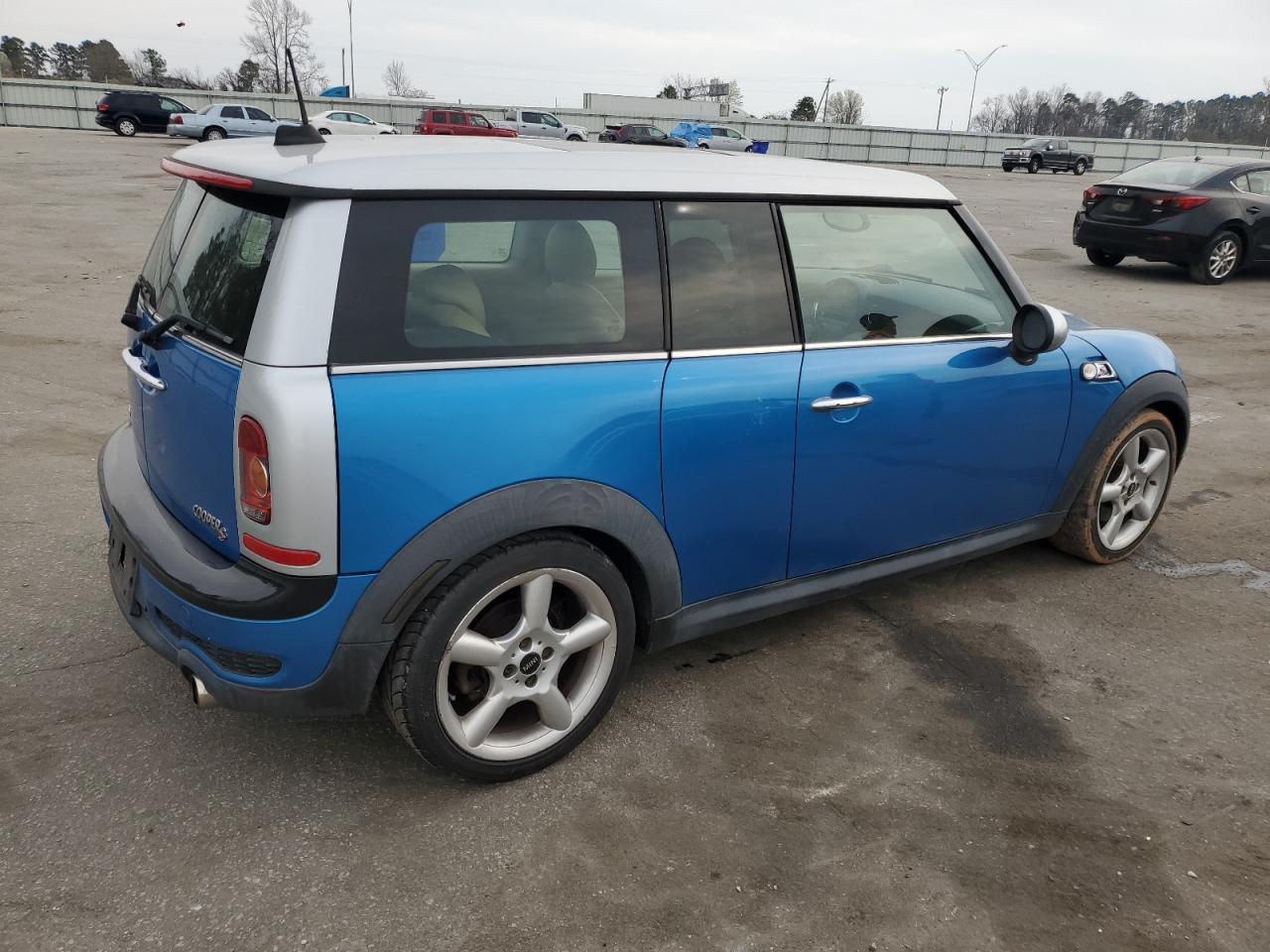 2008 MINI Cooper VIN WMWMM33598TP72308 Copart auction photo, water/flood damage thumbnail 3