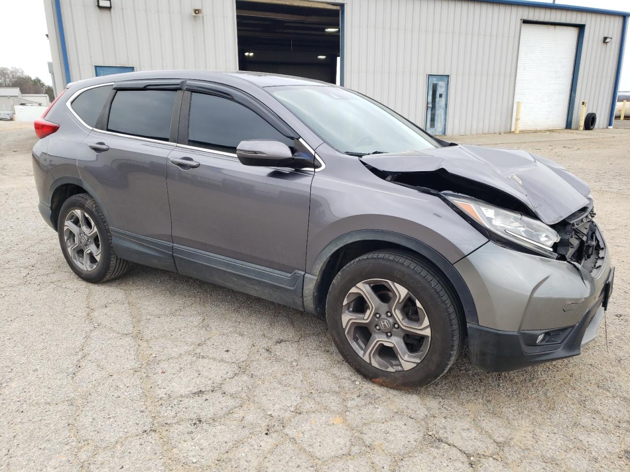 2018 Honda CR-V VIN 7FARW2H85JE053361 Copart auction photo, front end / minor dent/scratches damage thumbnail 4