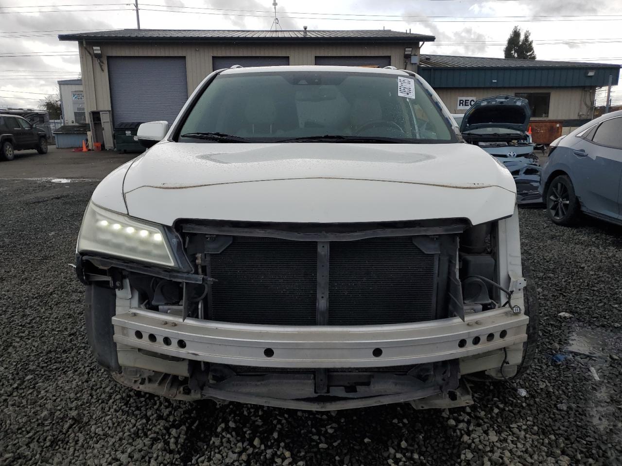 2014 Acura MDX VIN 5FRYD4H4XEB018678 Copart auction photo, side / front end damage thumbnail 5