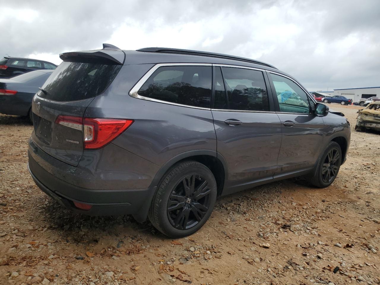 2021 Honda Pilot VIN 5FNYF5H25MB045320 Copart auction photo, front end damage thumbnail 3