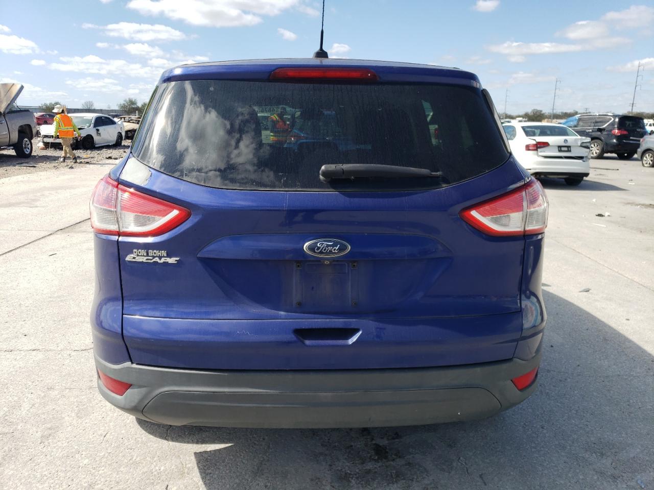 2016 Ford Escape VIN 1FMCU0F72GUA03616 Copart auction photo, front end damage thumbnail 6