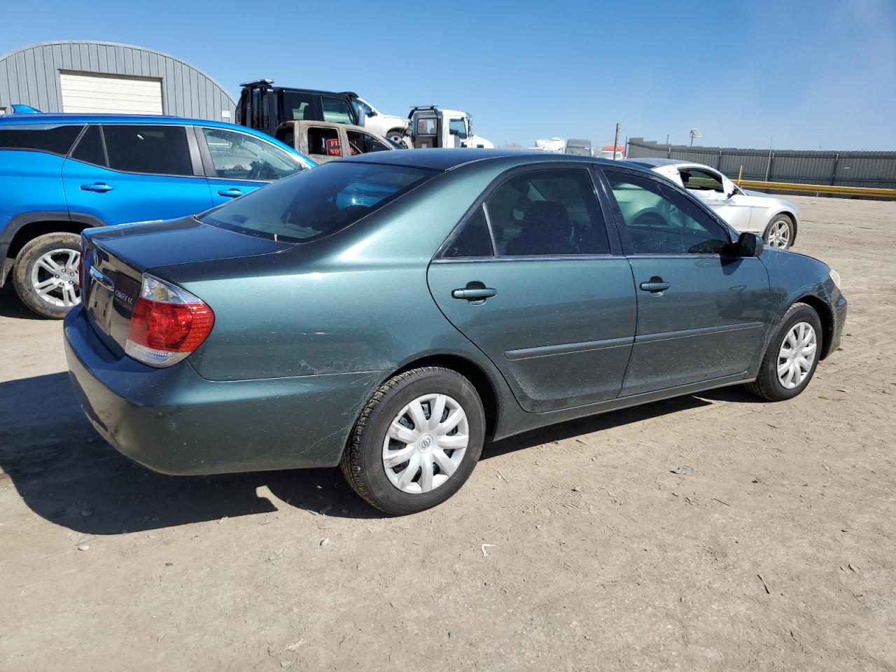 2006 Toyota Camry VIN 4T1BE32K66U120554 Copart auction photo, front end damage thumbnail 3