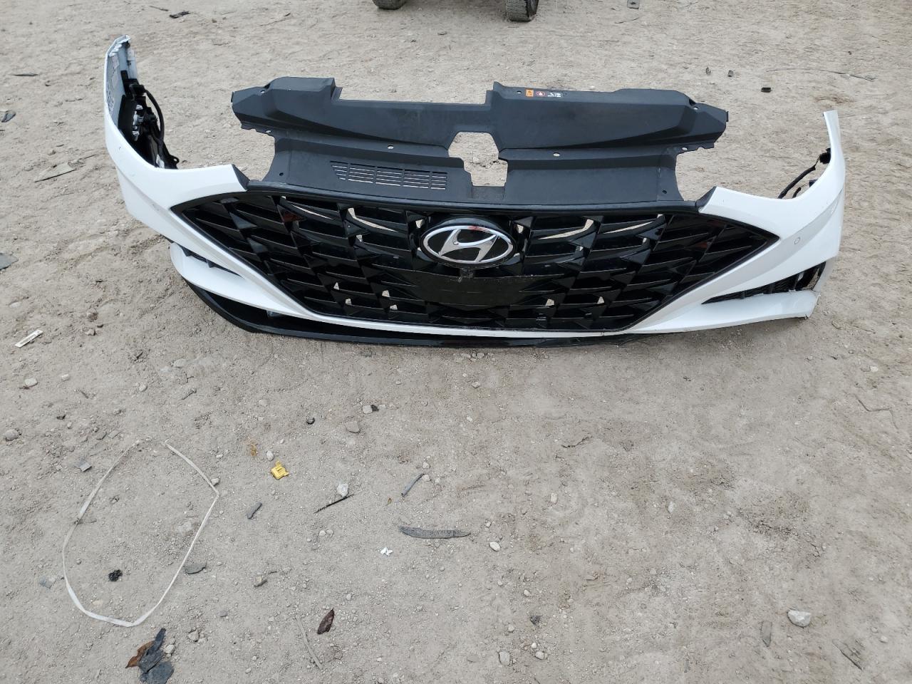2022 Hyundai Sonata VIN KMHL34J26NA196163 Copart auction photo, front end / minor dent/scratches damage thumbnail 12