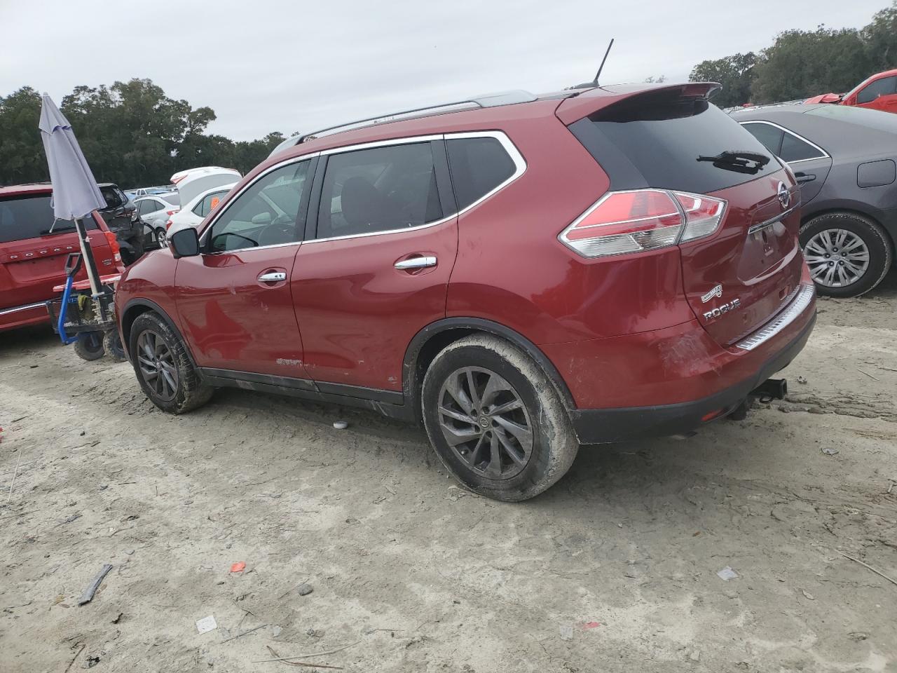 2016 Nissan Rogue VIN 5N1AT2MT9GC819234 Copart auction photo, water/flood damage thumbnail 2