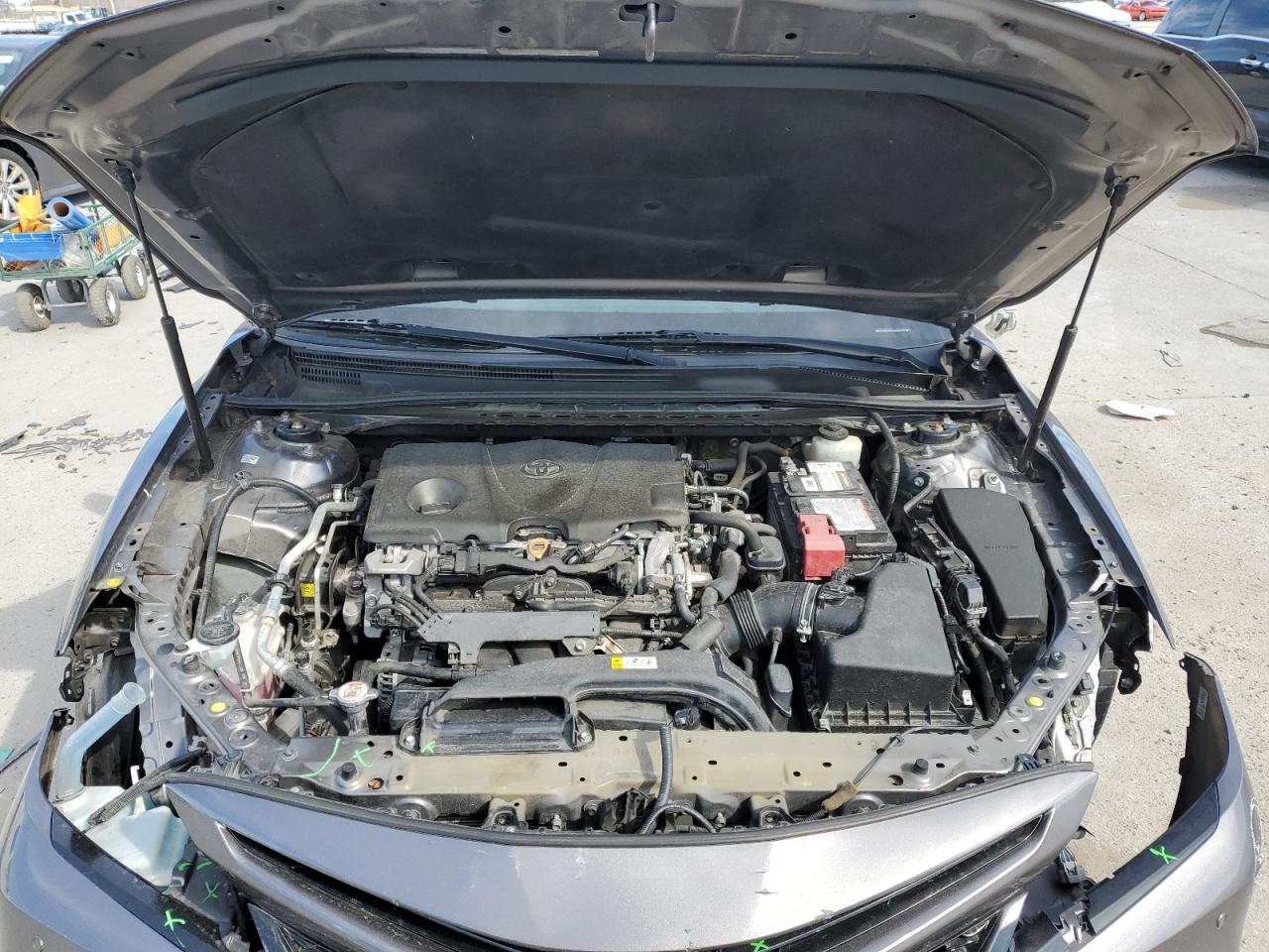 2018 Toyota Camry VIN 4T1B61HK2JU076179 Copart auction photo, front end / minor dent/scratches damage thumbnail 11