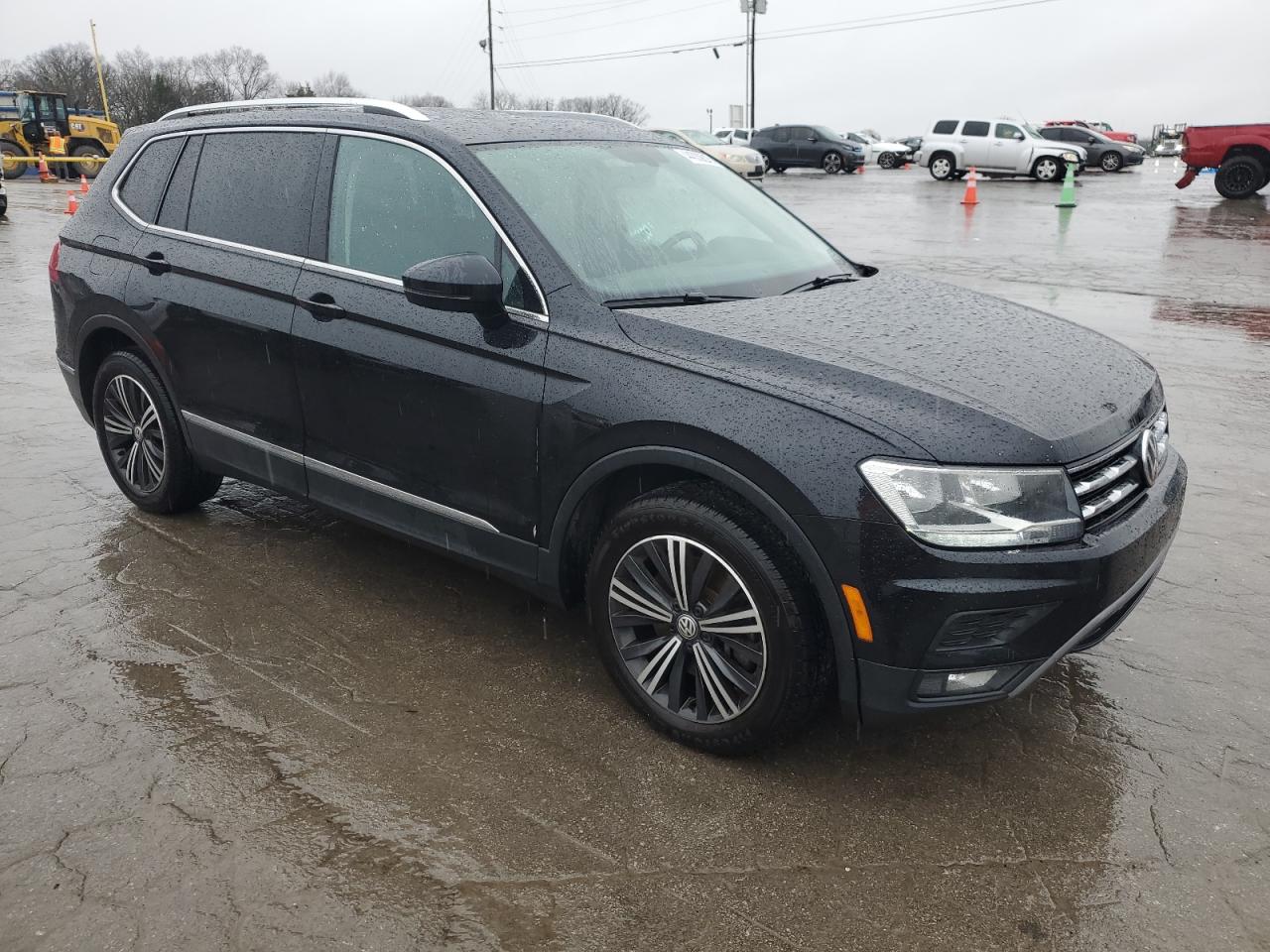 2018 Volkswagen Tiguan VIN 3VV2B7AX7JM025386 Copart auction photo, side damage thumbnail 4