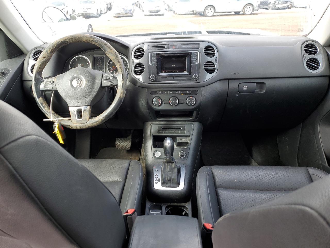 2016 Volkswagen Tiguan VIN WVGBV7AX8GW578364 Copart auction photo, front end damage thumbnail 8
