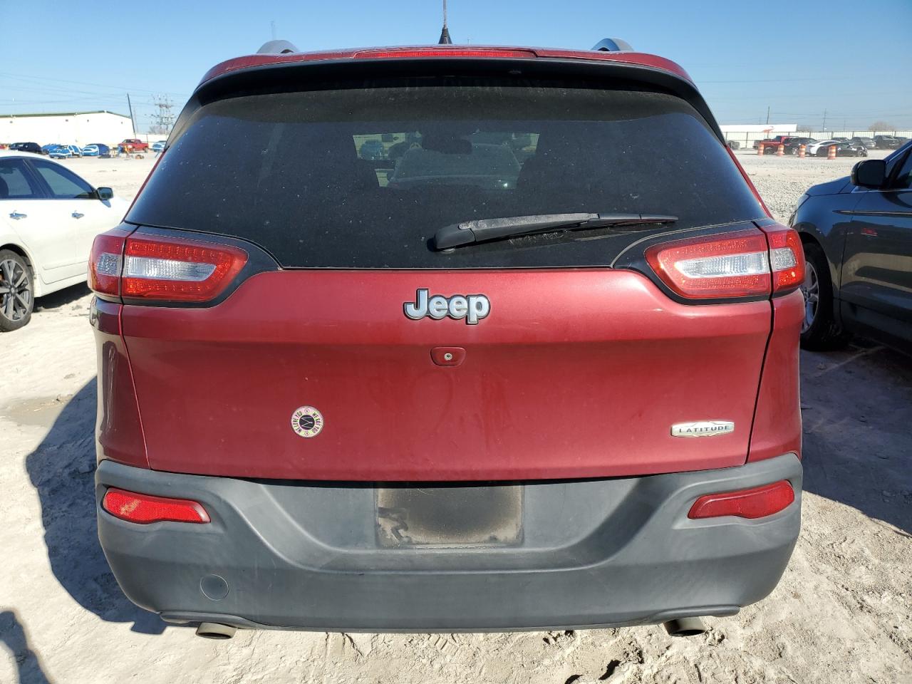 2014 Jeep Grand Cherokee VIN 1C4PJLCS0EW267010 Copart auction photo, minor dent/scratches damage thumbnail 6