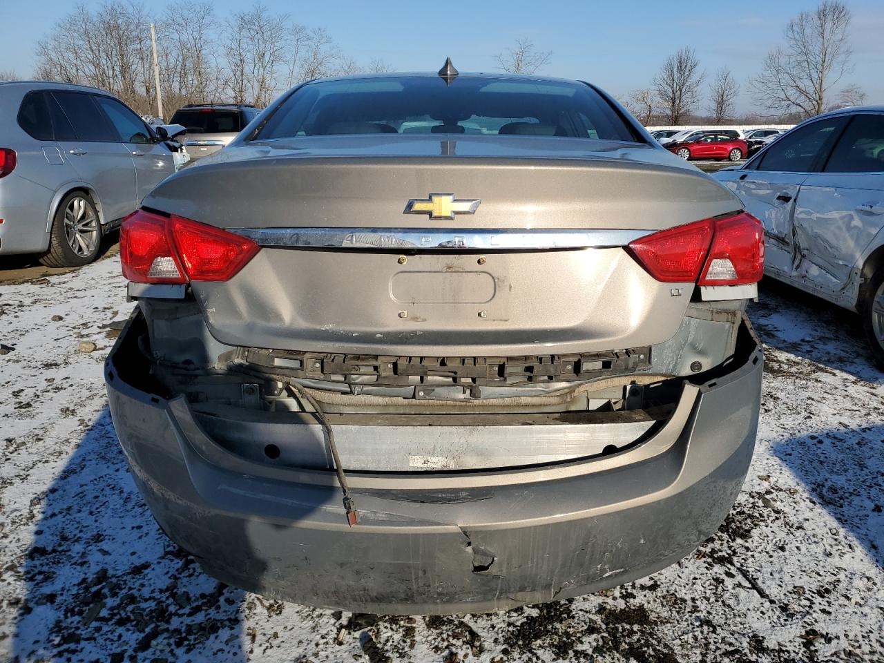 2018 Chevrolet Impala VIN 2G1105SA9J9101349 Copart auction photo, rear end / minor dent/scratches damage thumbnail 6