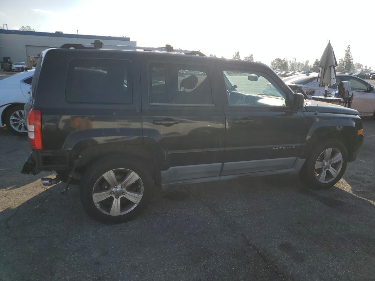 2011 Jeep Liberty (Patriot) VIN 1J4NT4GB5BD195191 Copart auction photo, rear end damage thumbnail 3