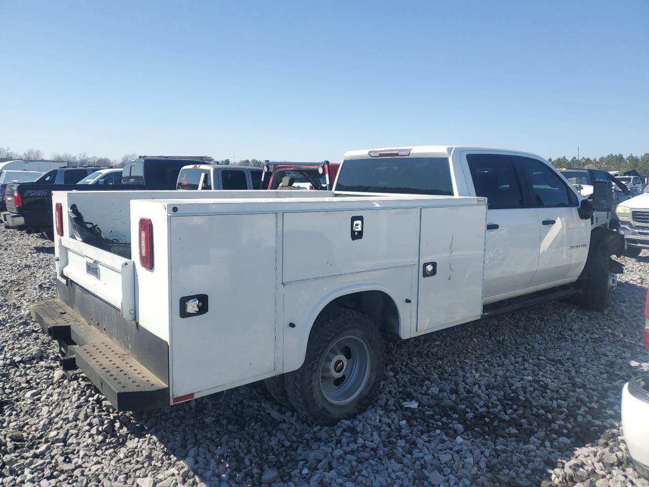 2022 Chevrolet Silverado VIN 1GB4YSEY8NF348142 Copart auction photo, front end damage thumbnail 3