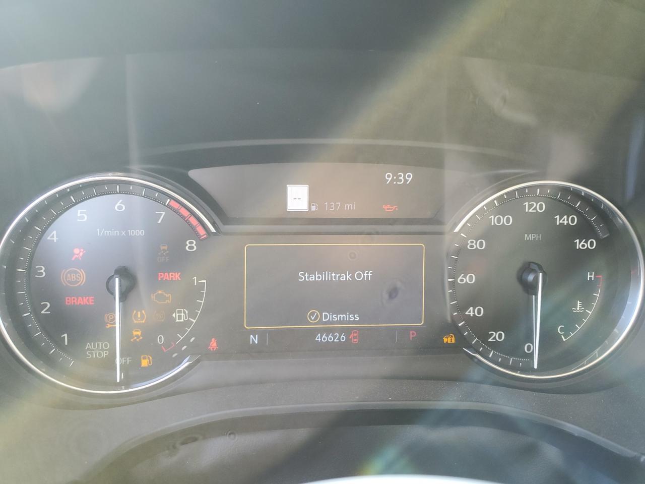 2022 Cadillac XT6 VIN 1GYKPCRS1NZ146012 Copart auction photo, water/flood damage thumbnail 9