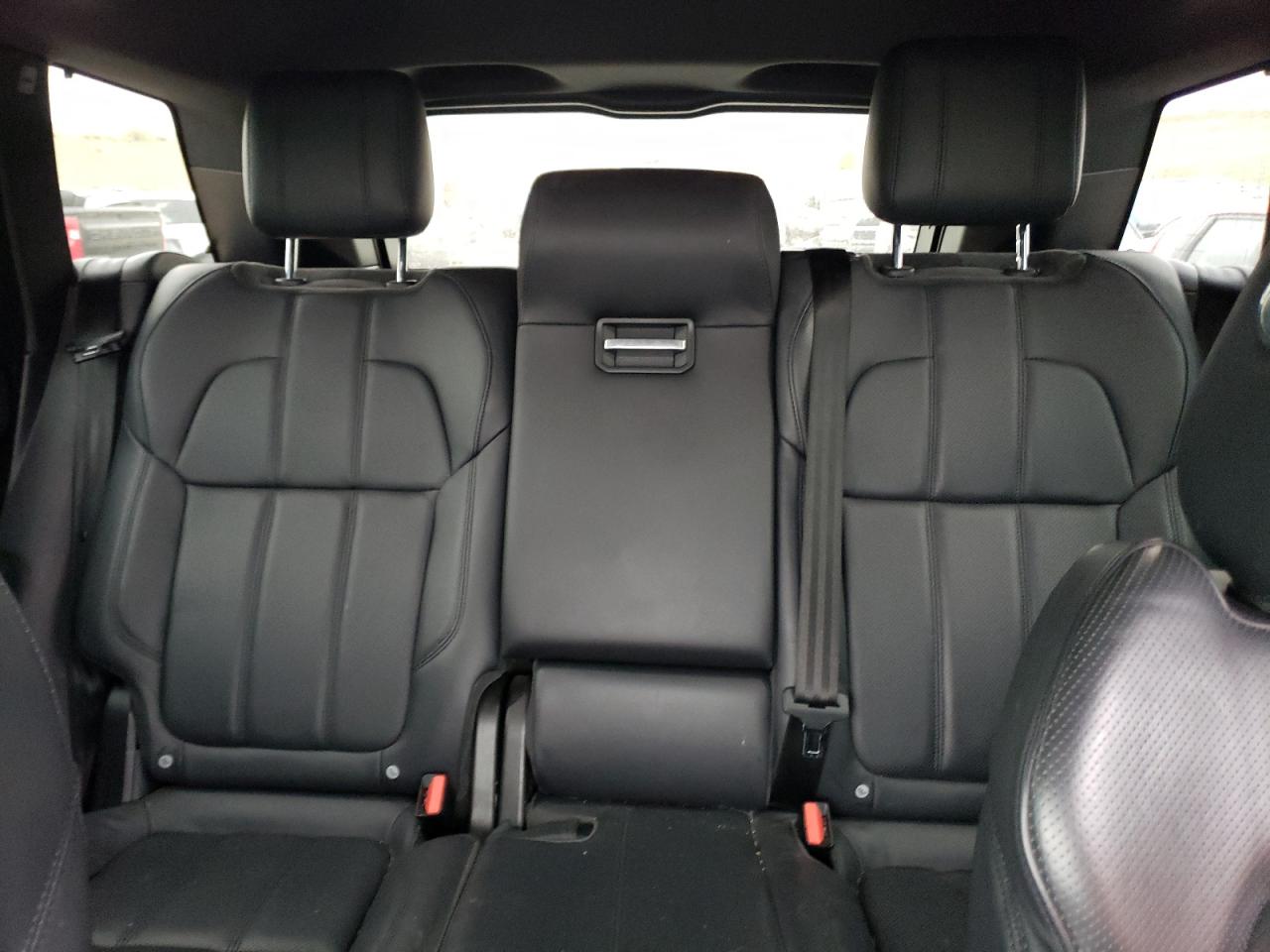2017 Land Rover Range Rover VIN SALWR2FV5HA180864 Copart auction photo, front end / minor dent/scratches damage thumbnail 10