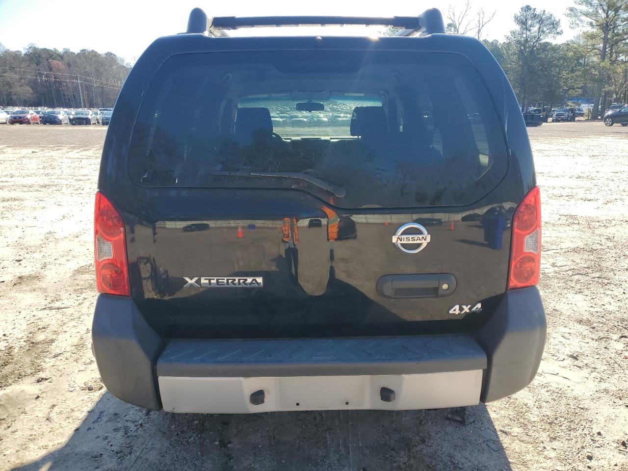 2009 Nissan XTerra VIN 5N1AN08W69C512013 Copart auction photo, front end / minor dent/scratches damage thumbnail 6