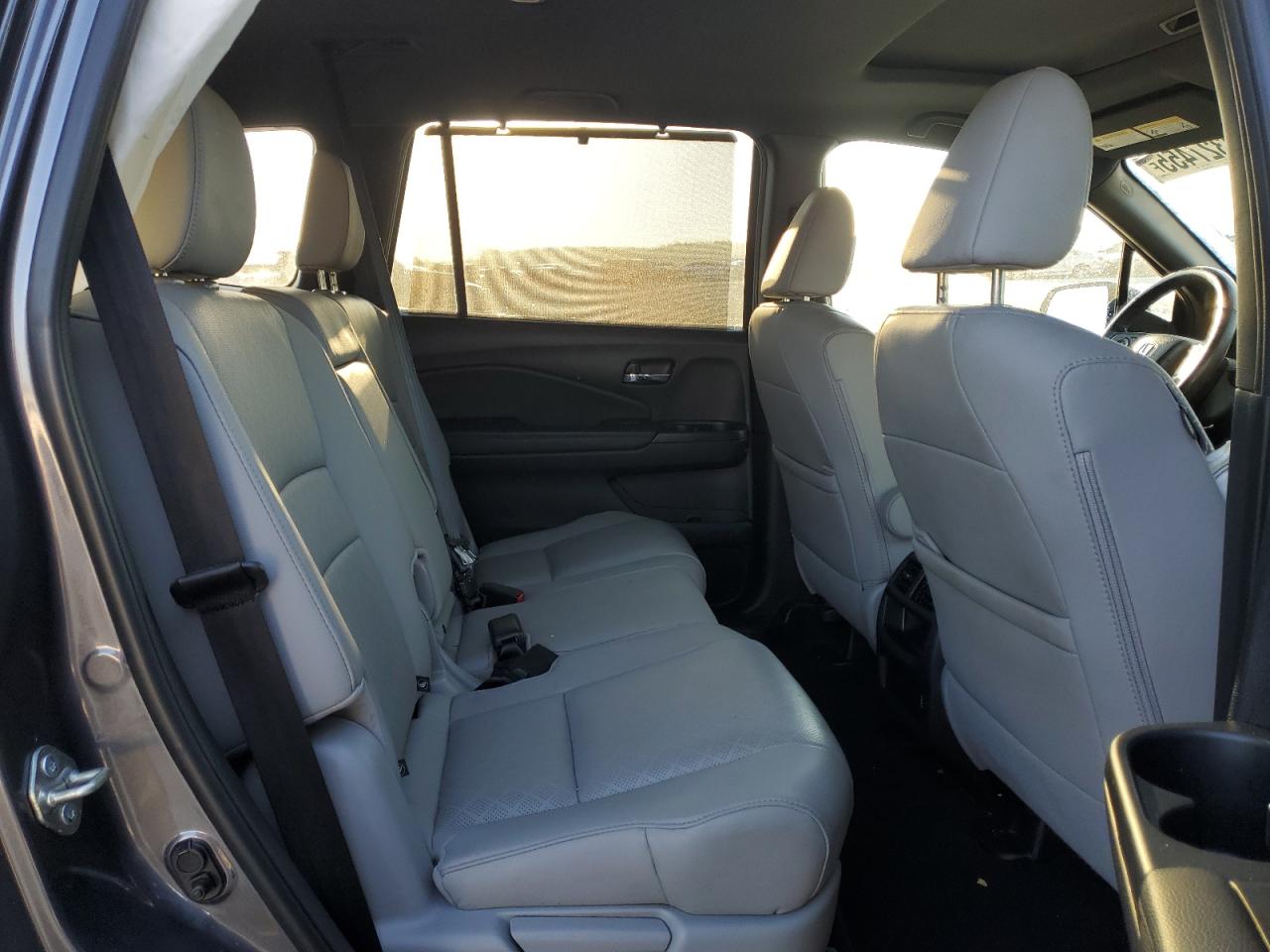 2020 Honda Passport VIN 5FNYF7H50LB000628 Copart auction photo, front end damage thumbnail 11