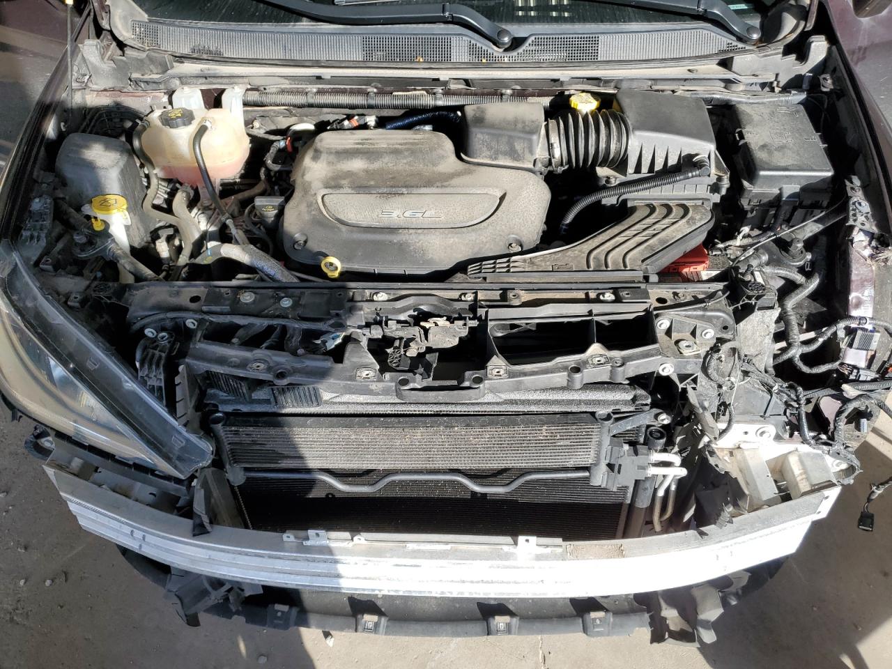 2017 Chrysler Pacifica VIN 2C4RC1EG6HR811586 Copart auction photo, front end / all over damage thumbnail 12