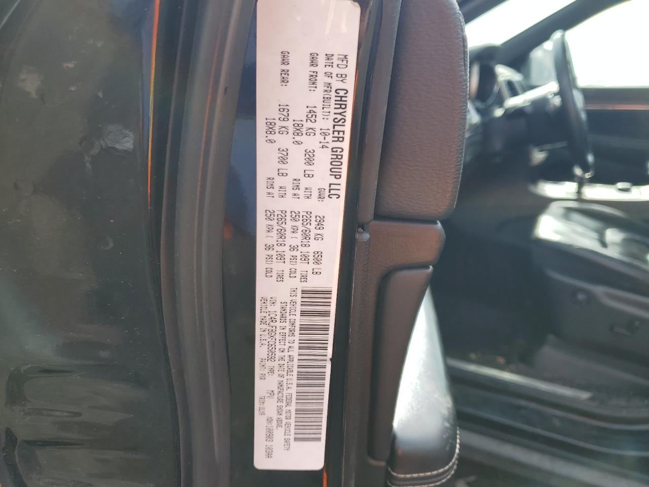 2015 Jeep Grand Cherokee VIN 1C4RJFBGXFC650592 Copart auction photo, vandalism / all over damage thumbnail 13