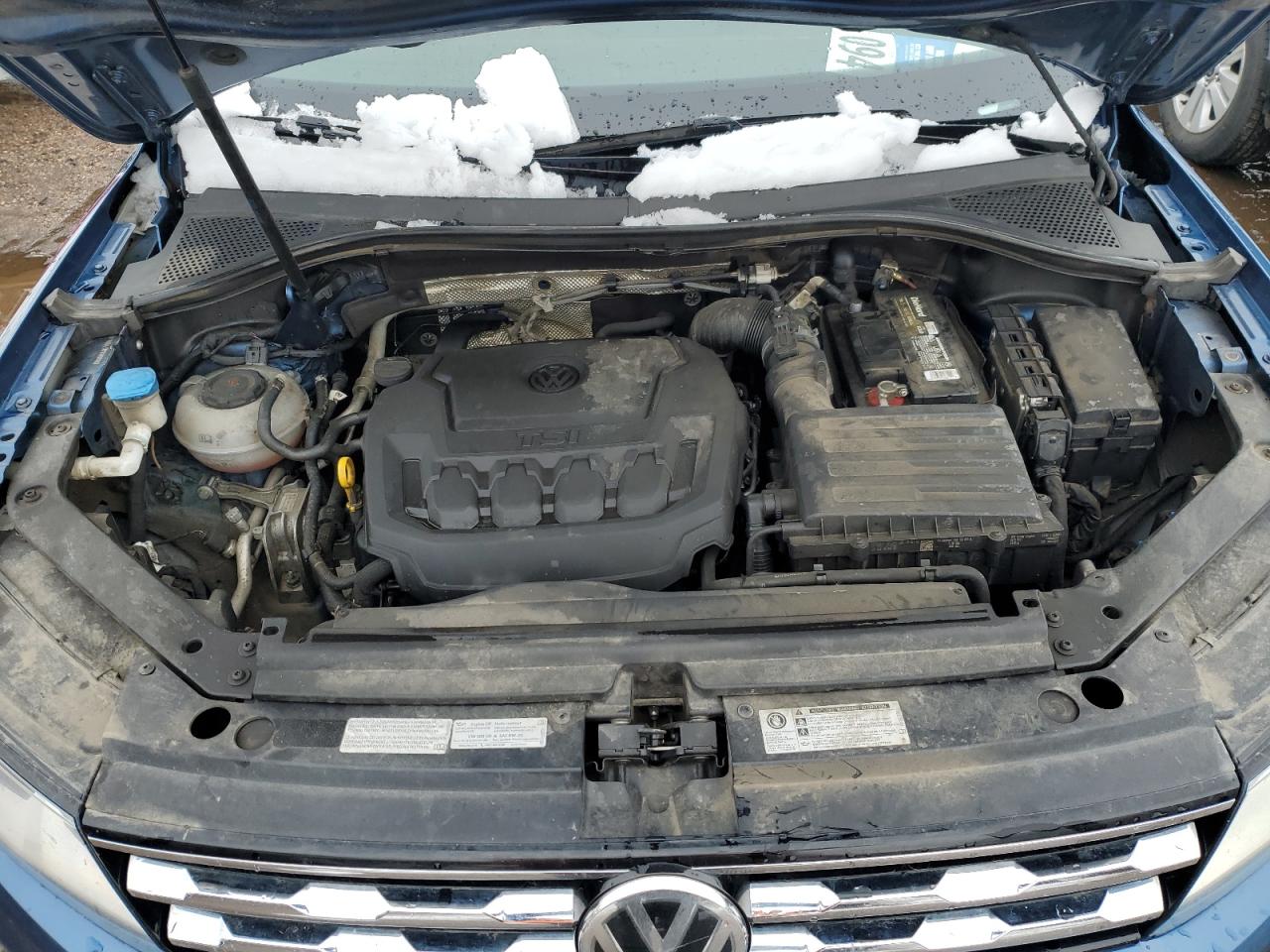 2018 Volkswagen Tiguan VIN 3VV2B7AX4JM109830 Copart auction photo, burn damage thumbnail 12