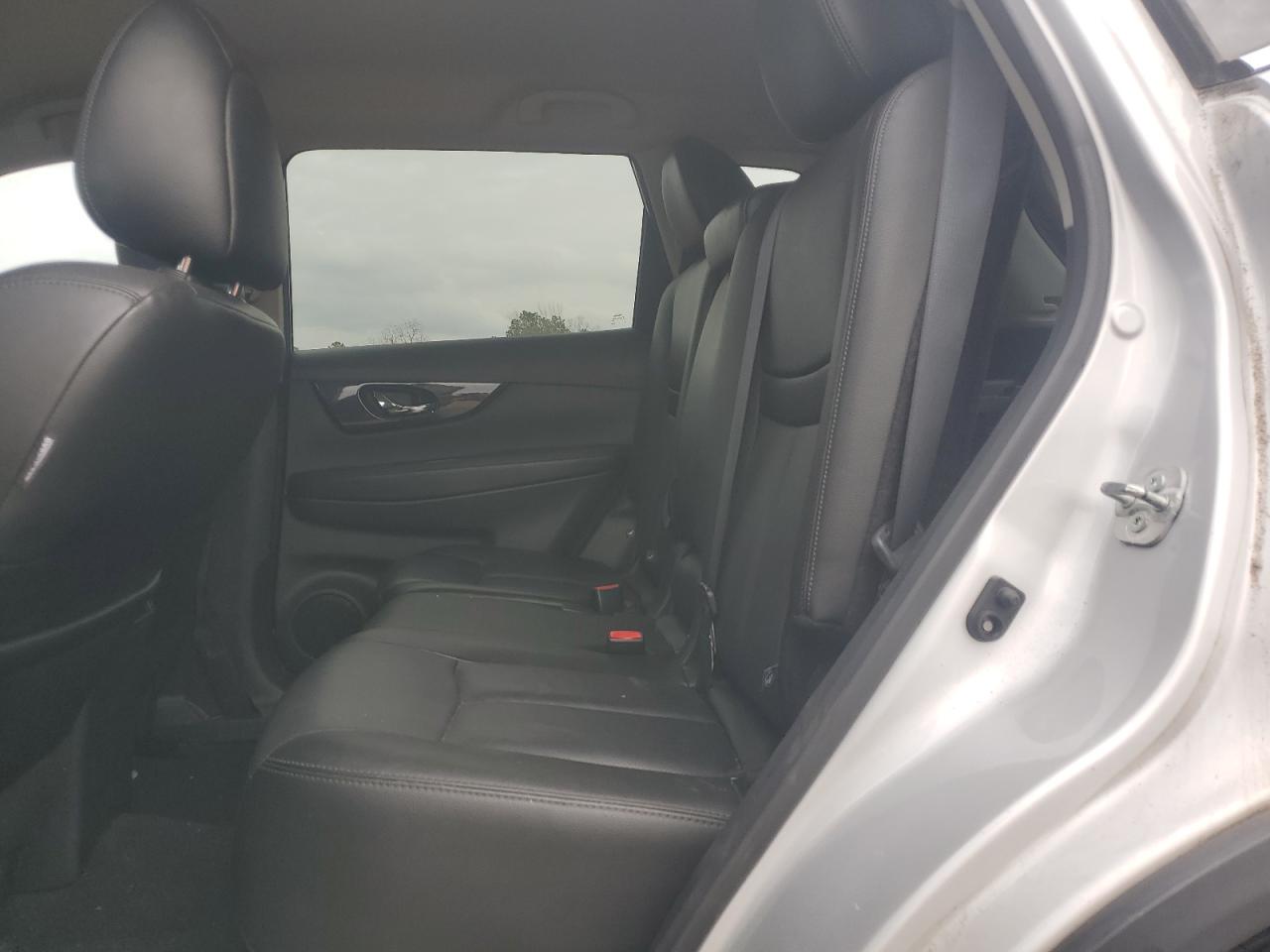 2019 Nissan Rogue VIN 5N1AT2MT8KC777468 Copart auction photo, front end / rear end damage thumbnail 11