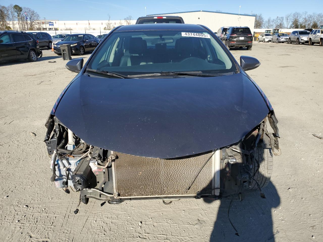 2015 Toyota Corolla VIN 2T1BURHE4FC371386 Copart auction photo, front end damage thumbnail 5