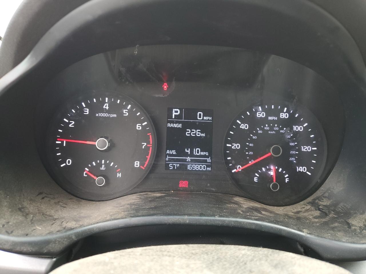 2019 KIA Rio VIN 3KPA24AB5KE200517 Copart auction photo, rear end / minor dent/scratches damage thumbnail 9