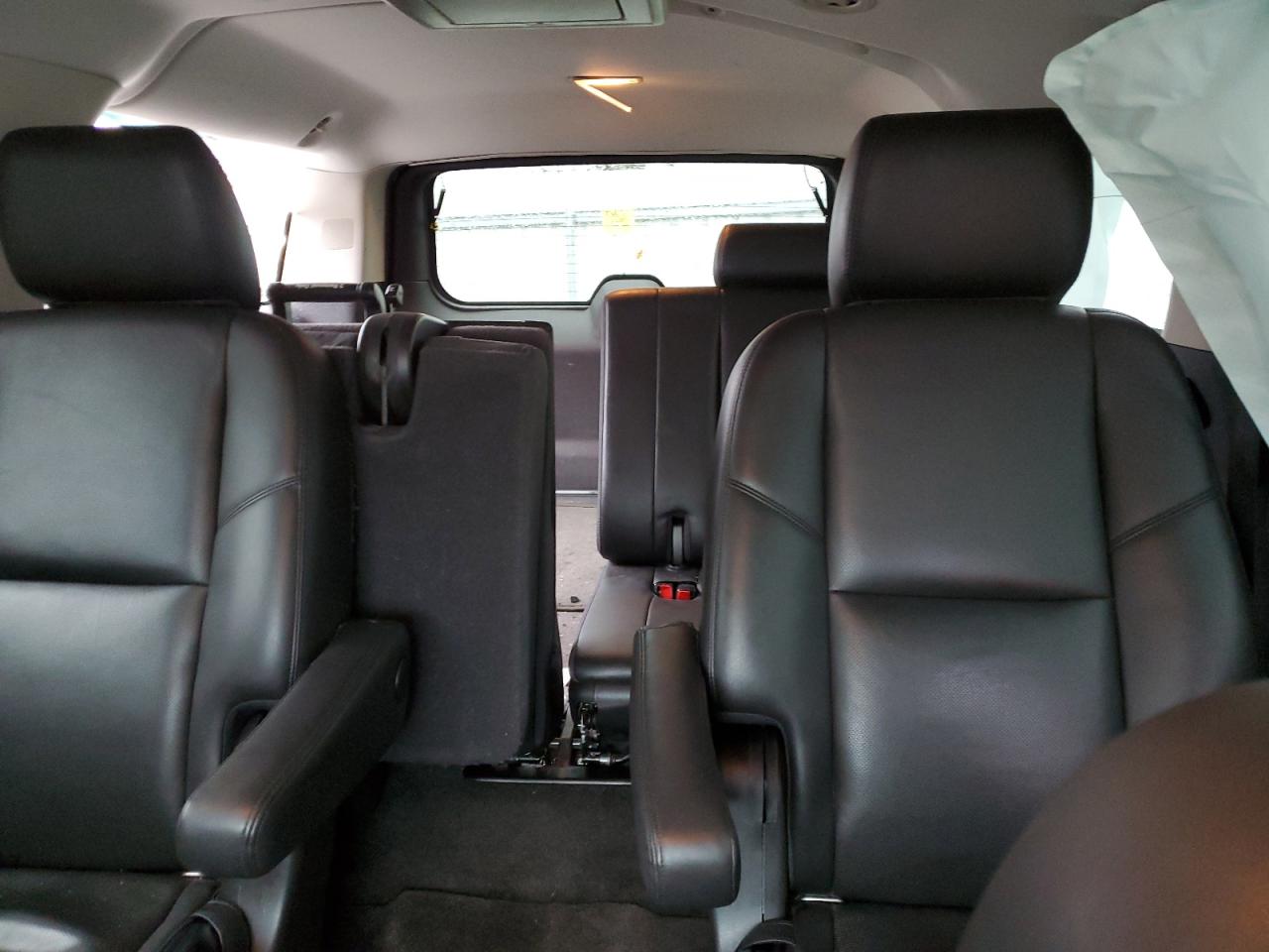 2014 GMC Yukon VIN 1GKS2MEF3ER133527 Copart auction photo, front end / side damage thumbnail 10