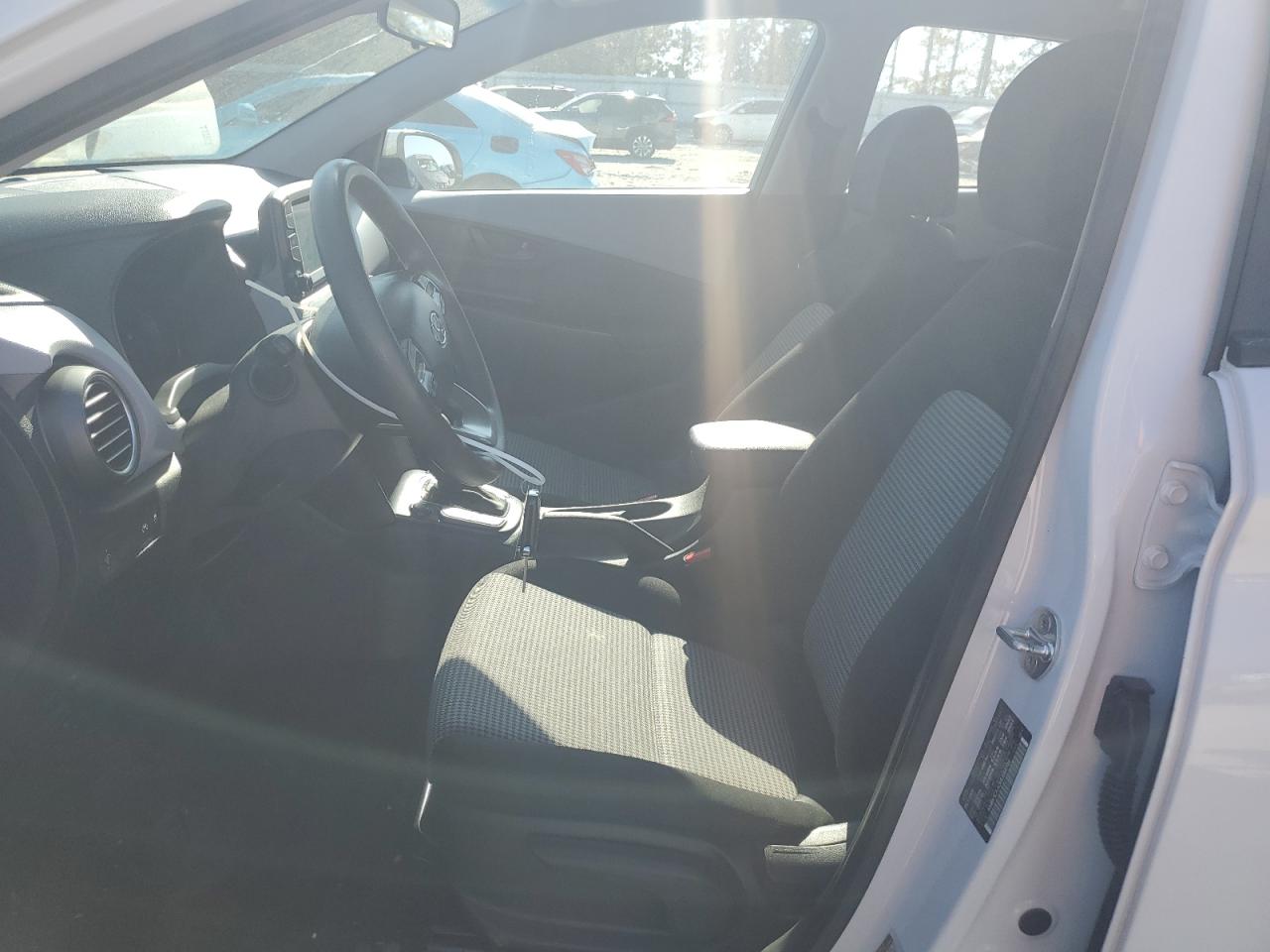 2021 Hyundai Kona VIN KM8K1CAA0MU664744 Copart auction photo, front end damage thumbnail 7