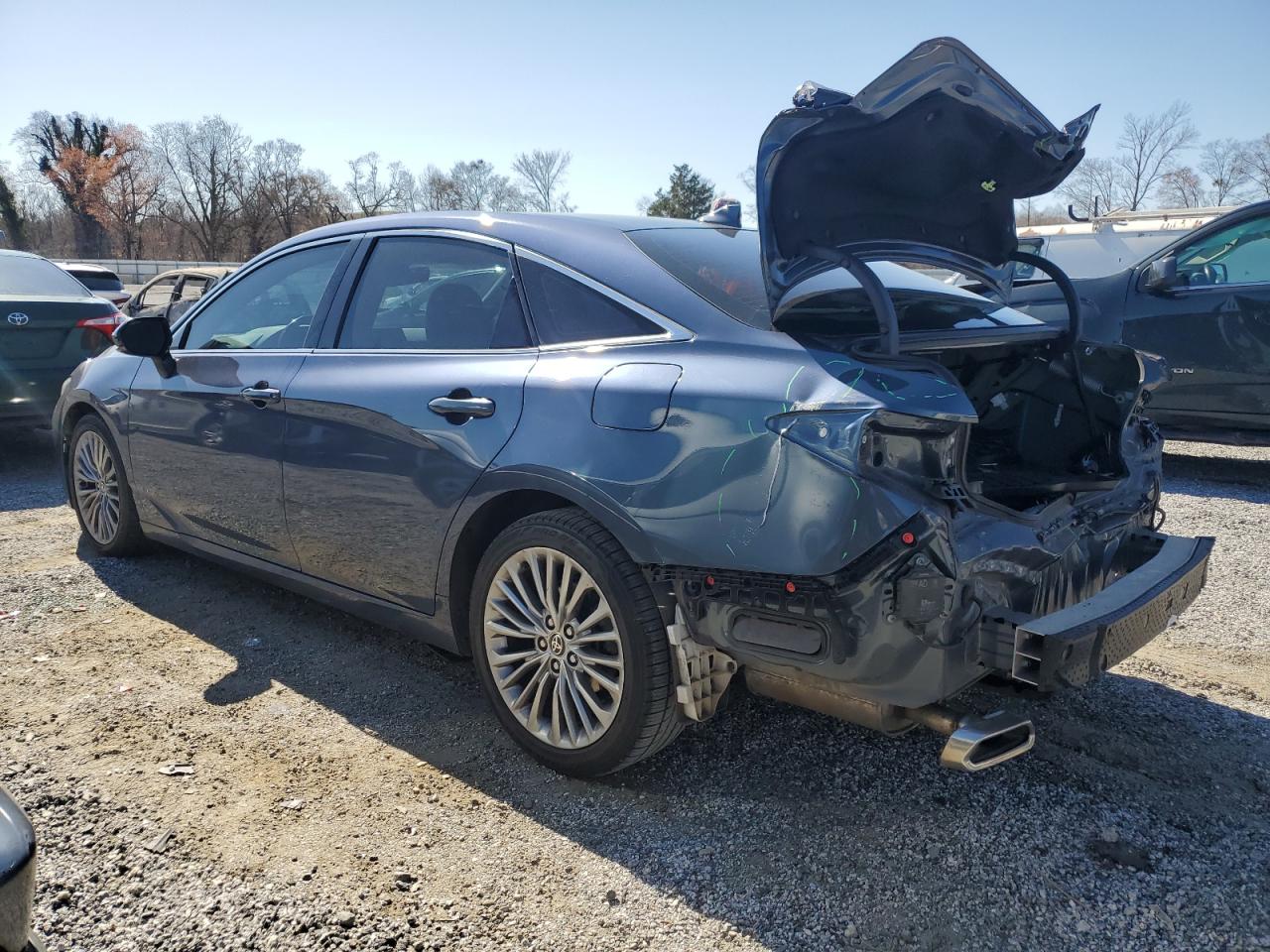 2022 Toyota Avalon VIN 4T1CZ1FB2NU072055 Copart auction photo, rear end damage thumbnail 2