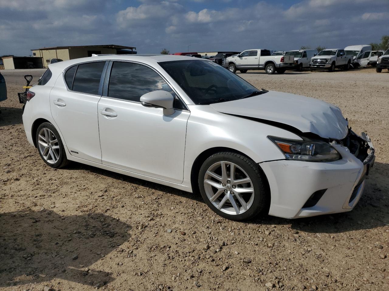 2016 Lexus CT VIN JTHKD5BH6G2257819 Copart auction photo, front end / minor dent/scratches damage thumbnail 4
