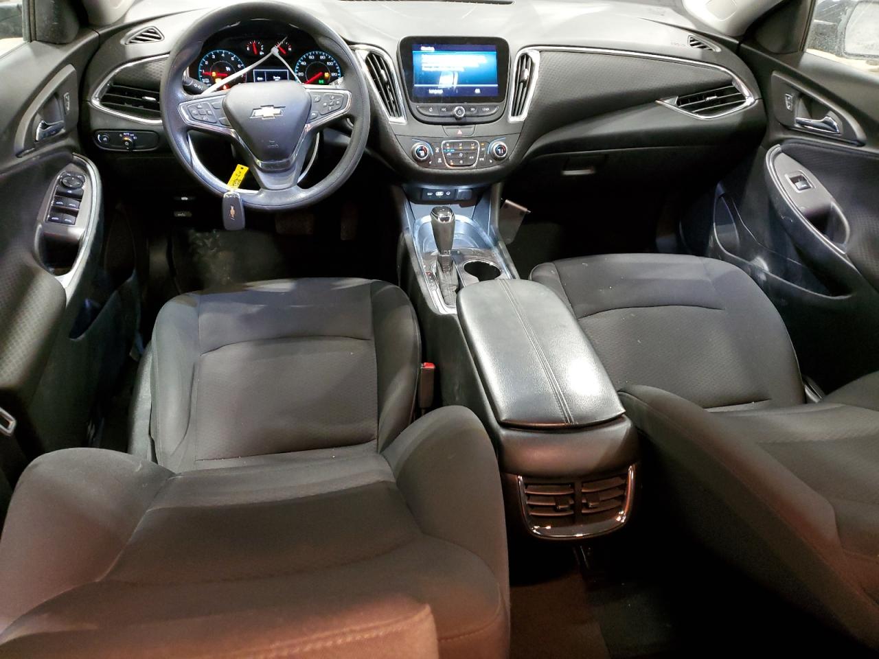 2019 Chevrolet Malibu VIN 1G1ZD5ST5KF119722 Copart auction photo, front end damage thumbnail 8