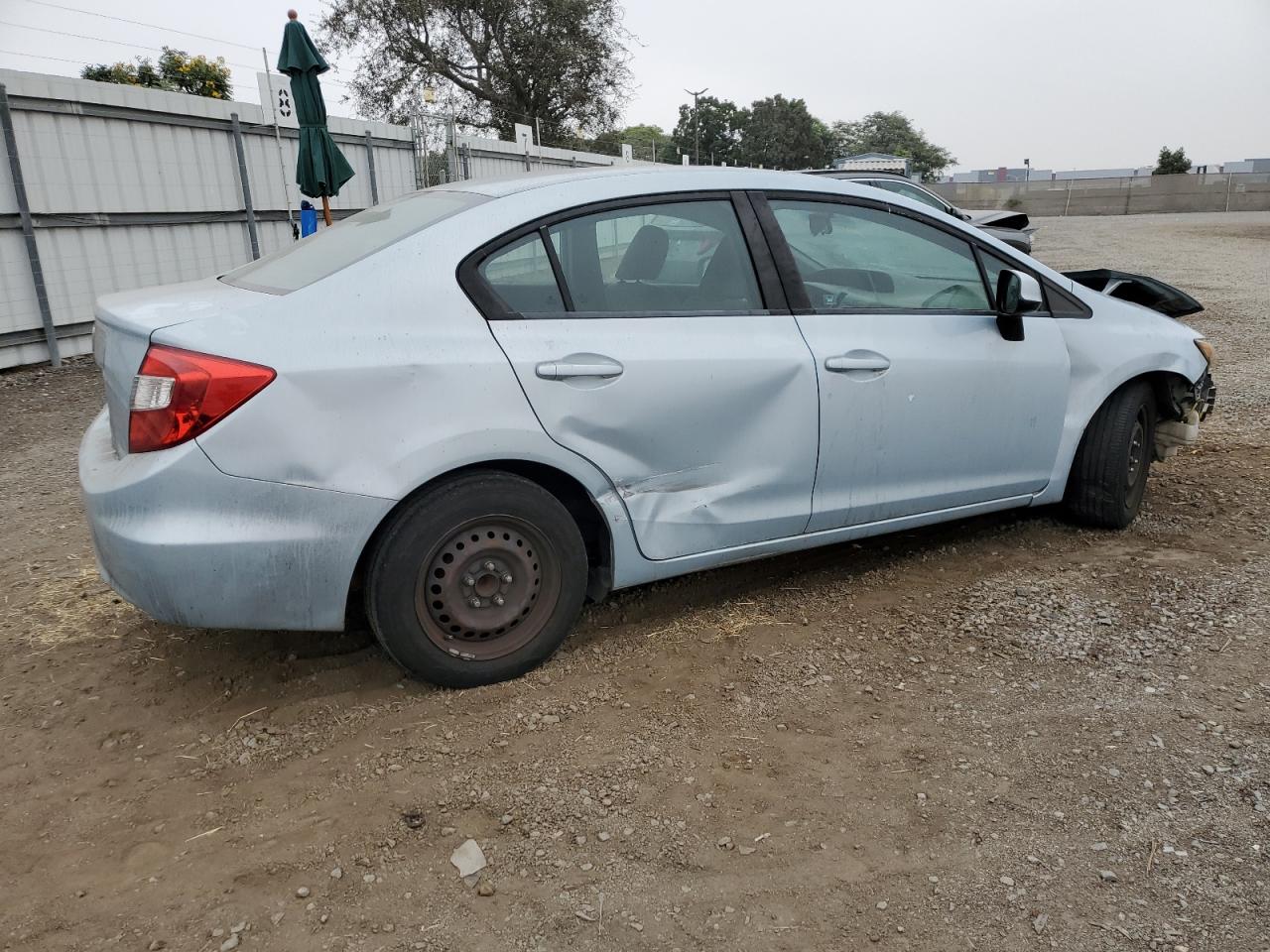 2012 Honda Civic VIN 19XFB2F5XCE362495 Copart auction photo, all over damage thumbnail 3