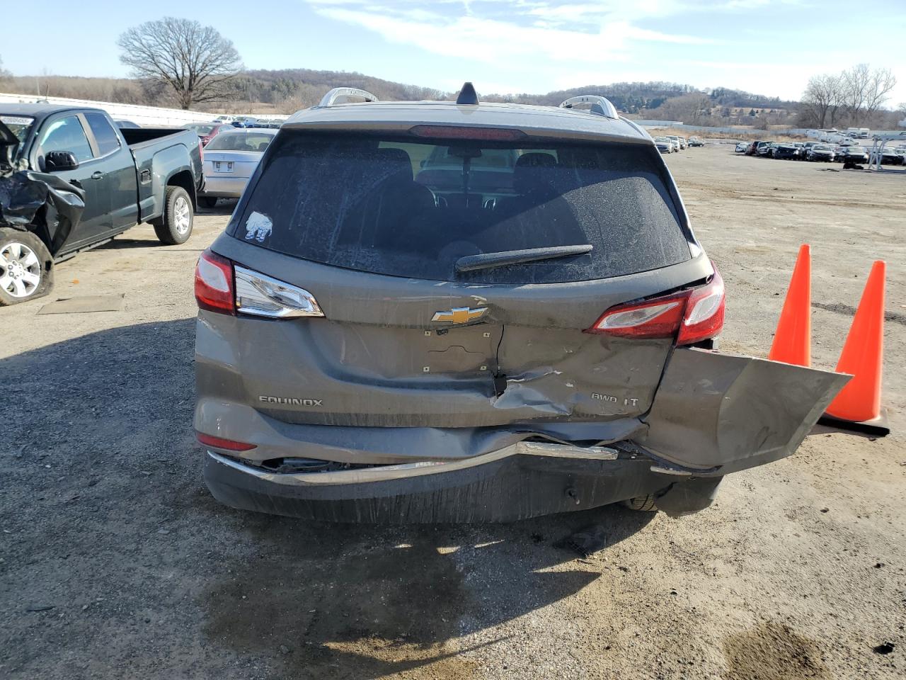 2018 Chevrolet Equinox VIN 3GNAXSEV1JS568565 Copart auction photo, rear end / front end damage thumbnail 6