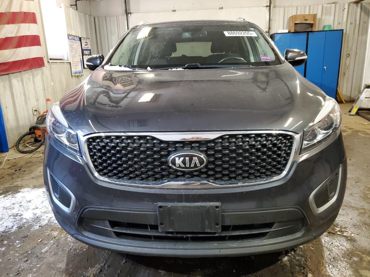 2017 KIA Sorento VIN 5XYPGDA36HG331794 Copart auction photo, top/roof / minor dent/scratches damage thumbnail 5
