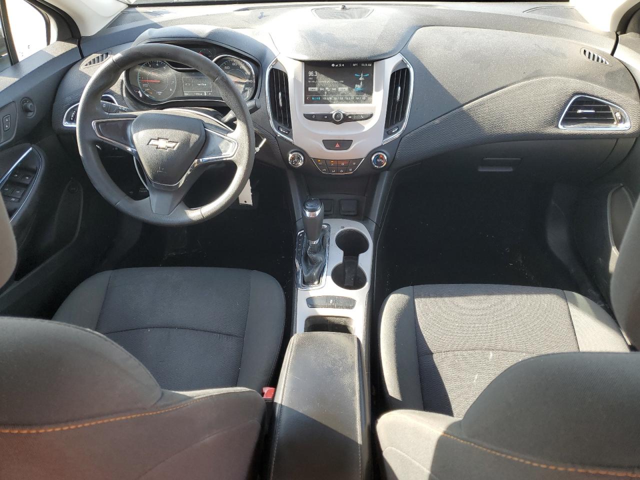 2017 Chevrolet Cruze VIN 1G1BC5SM5H7220338 Copart auction photo, side / front end damage thumbnail 8