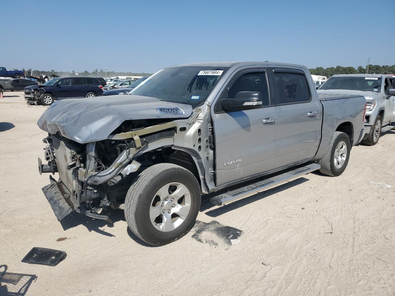 2019 RAM 1500 VIN 1C6RREFT1KN872177