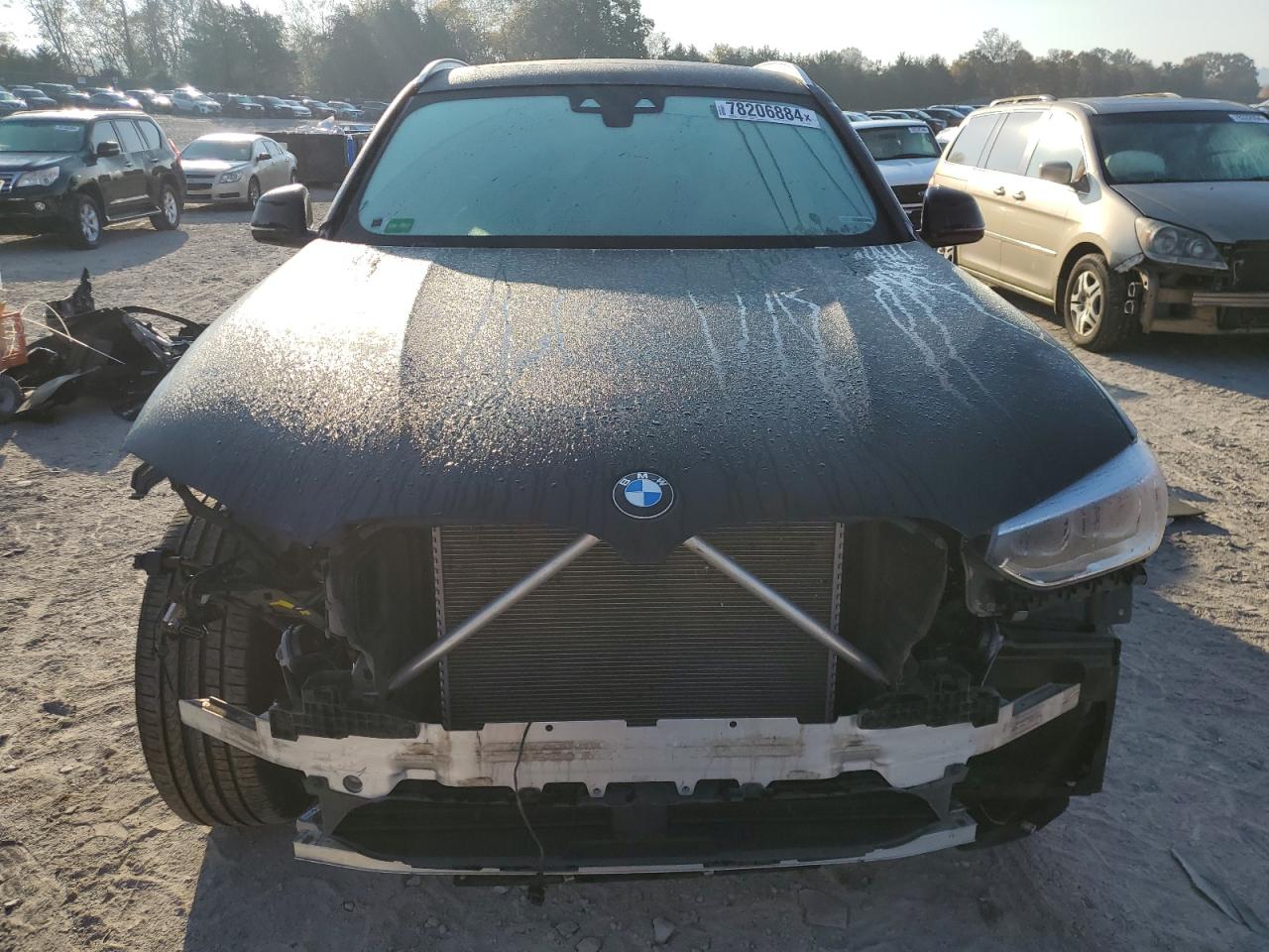 2019 BMW X3 VIN 5UXTR7C59KLF31476 Copart auction photo, front end / minor dent/scratches damage thumbnail 5