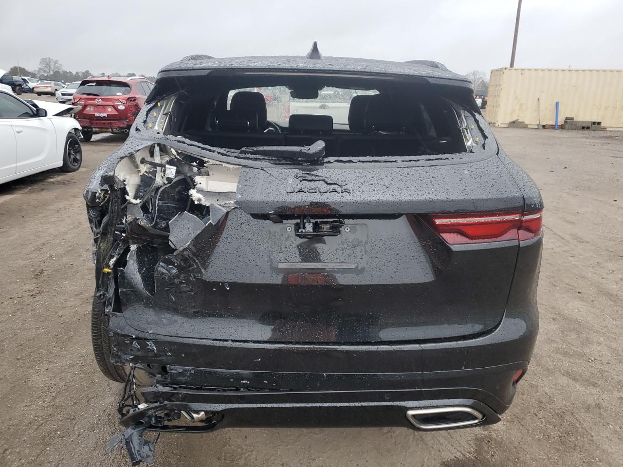 2021 Jaguar F-Pace VIN SADCJ2EU8MA686844 Copart auction photo, all over damage thumbnail 6