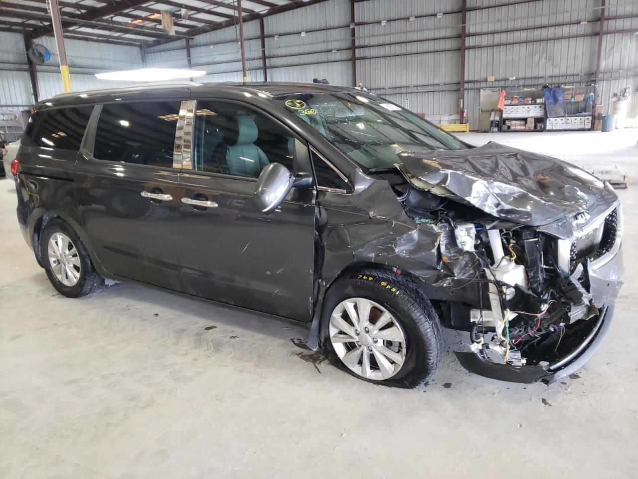 2018 KIA Sedona VIN KNDMB5C17J6405820 Copart auction photo, front end damage thumbnail 4