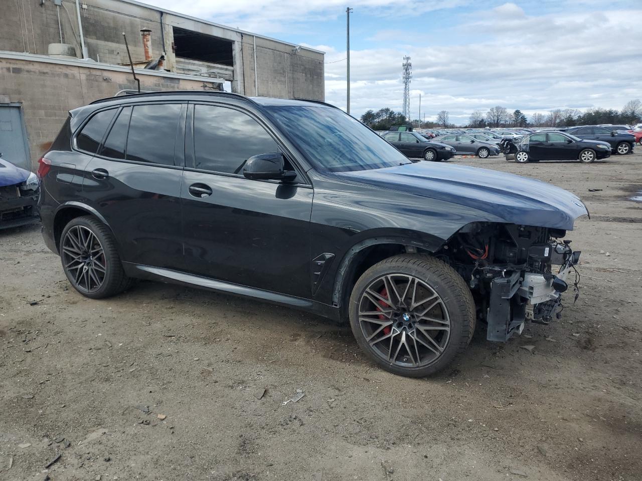 2022 BMW X5 VIN 5YMJU0C09N9J22449 Copart auction photo, front end / minor dent/scratches damage thumbnail 4