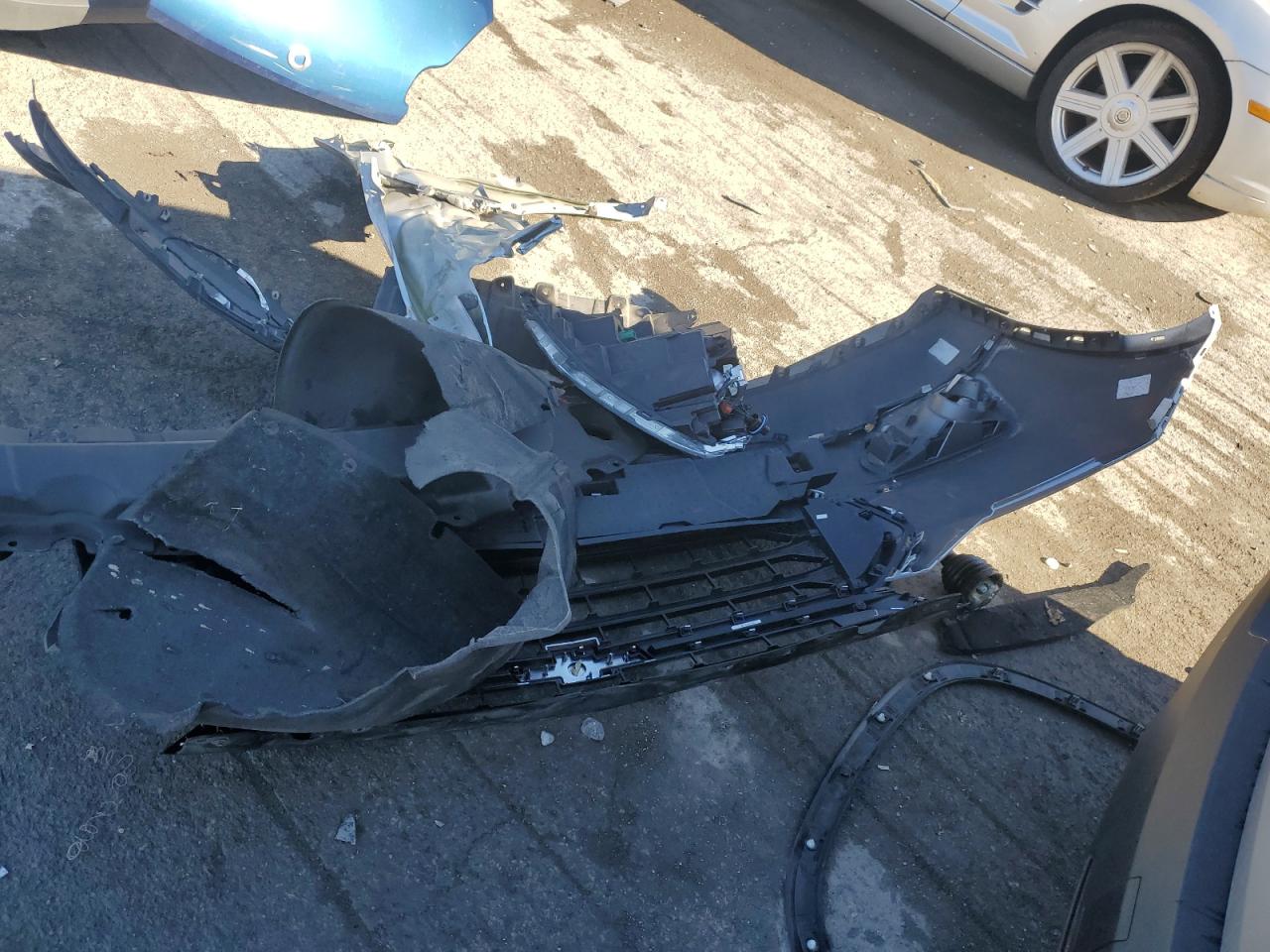 2020 Chevrolet Traverse VIN 1GNERFKW3LJ203857 Copart auction photo, front end damage thumbnail 13
