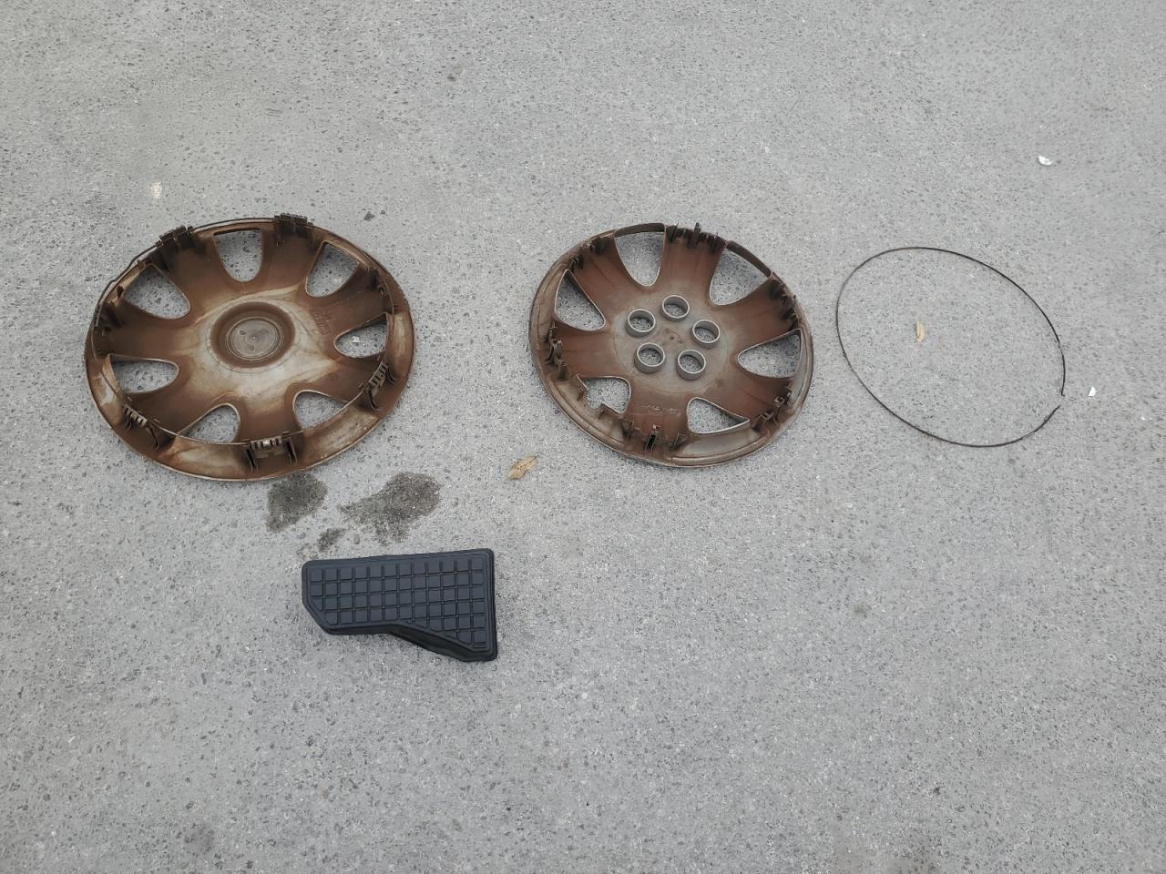 2006 Toyota Corolla VIN 1NXBR32E36Z758033 Copart auction photo, front end / minor dent/scratches damage thumbnail 12