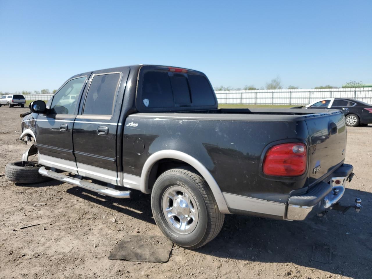 2003 Ford F-150 VIN 1FTRW07L73KA28876 Copart auction photo, front end / undercarriage damage thumbnail 2