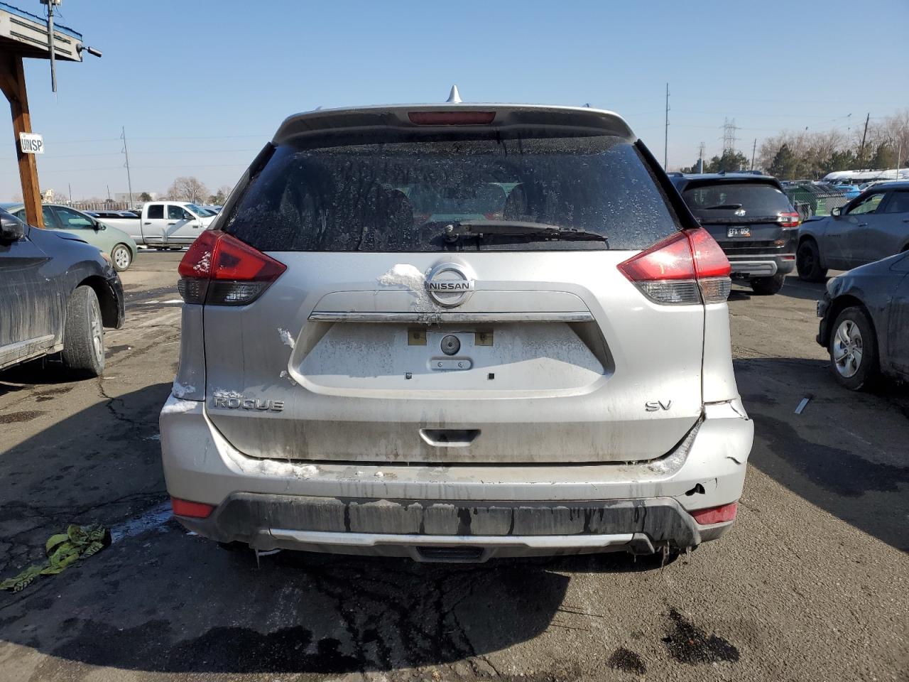 2017 Nissan Rogue VIN KNMAT2MT4HP593831 Copart auction photo, front end damage thumbnail 6