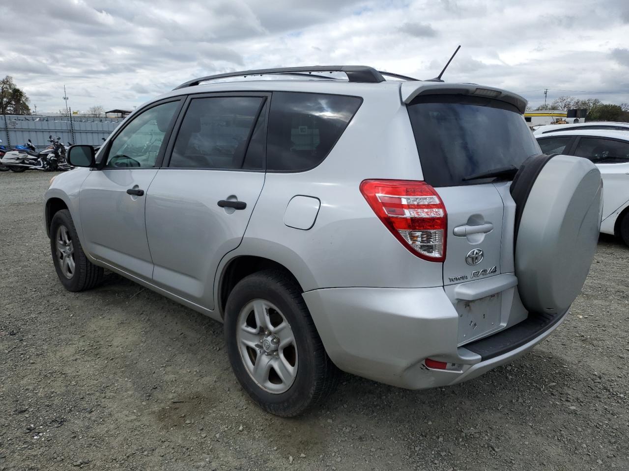 2010 Toyota RAV 4 VIN JTMZF4DV0AD020858 Copart auction photo, rear end damage thumbnail 2