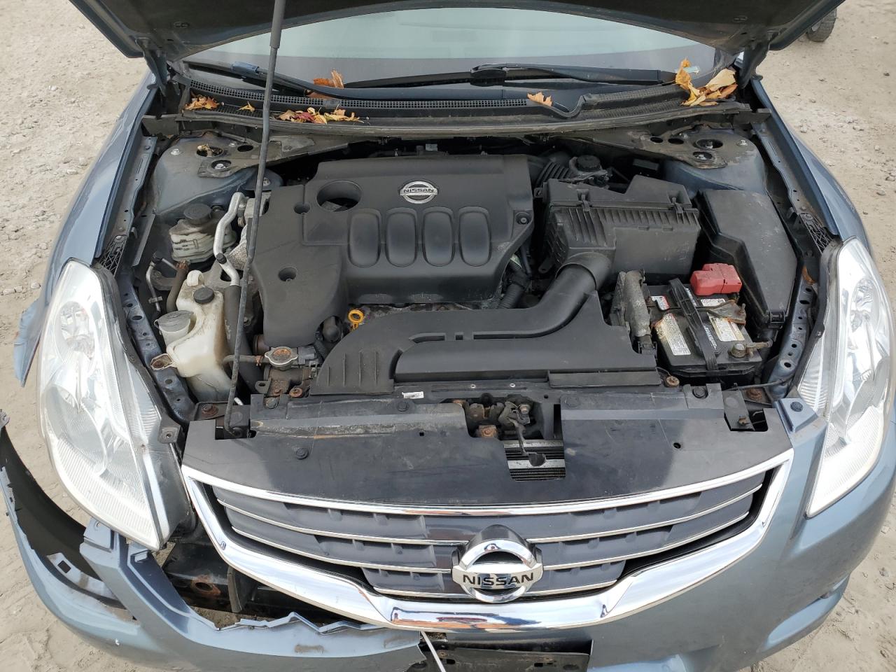 2012 Nissan Altima VIN 1N4AL2AP8CC165693 Copart auction photo, front end / minor dent/scratches damage thumbnail 11