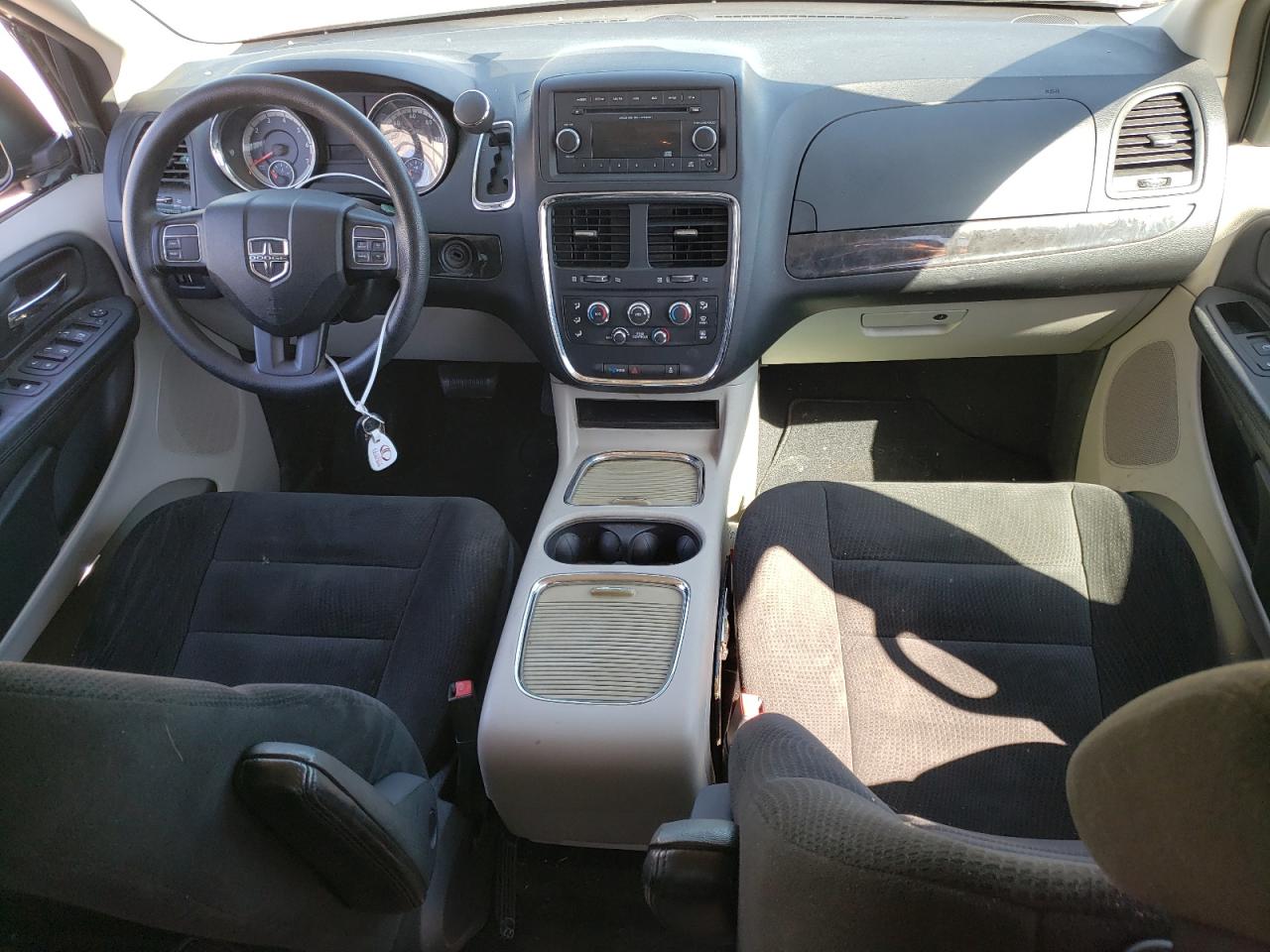 2015 Dodge Caravan VIN 2C4RDGCG0FR733497 Copart auction photo, side / front end damage thumbnail 8