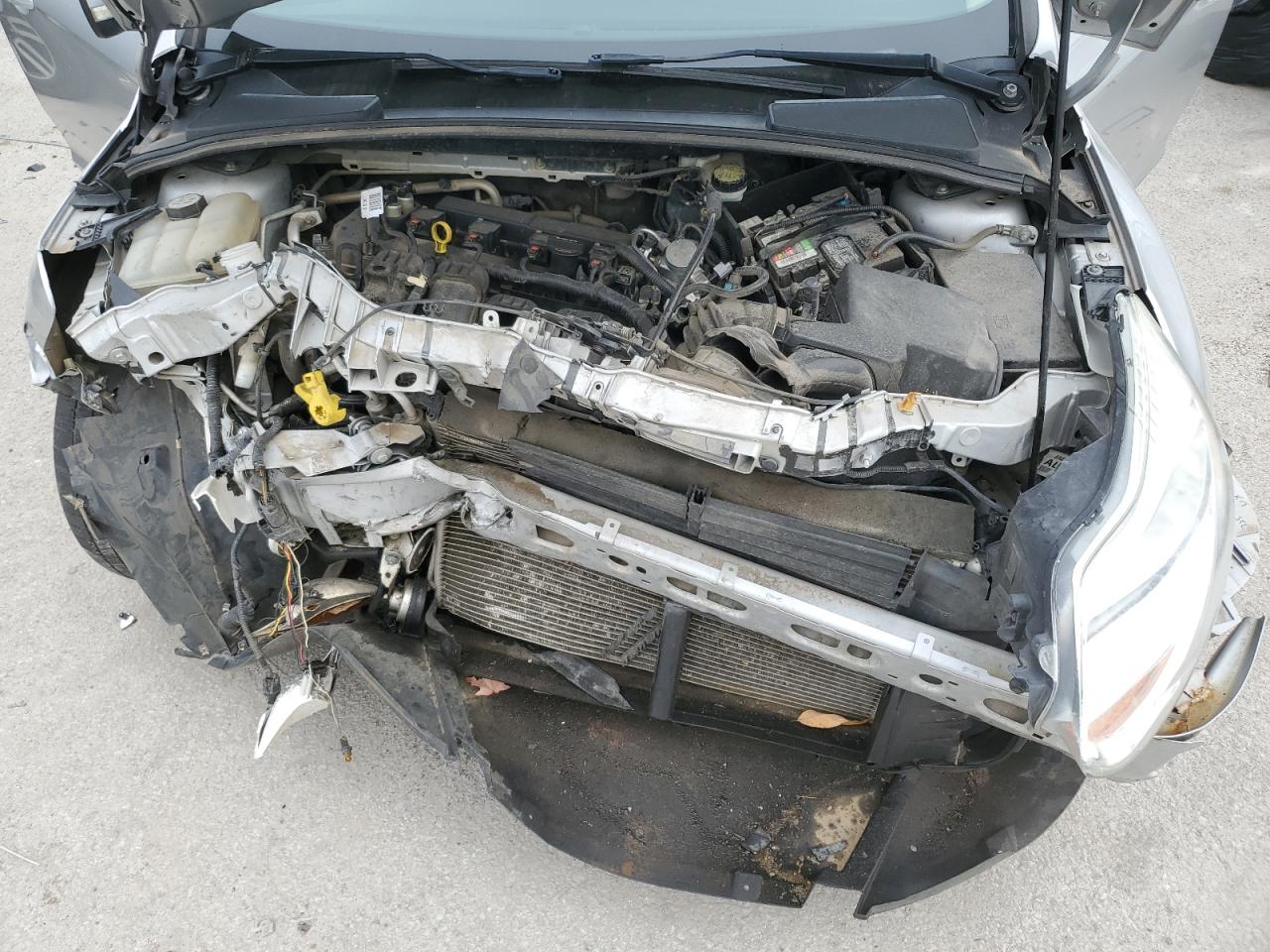 2013 Ford Focus VIN 1FADP3F26DL121407 Copart auction photo, front end damage thumbnail 13